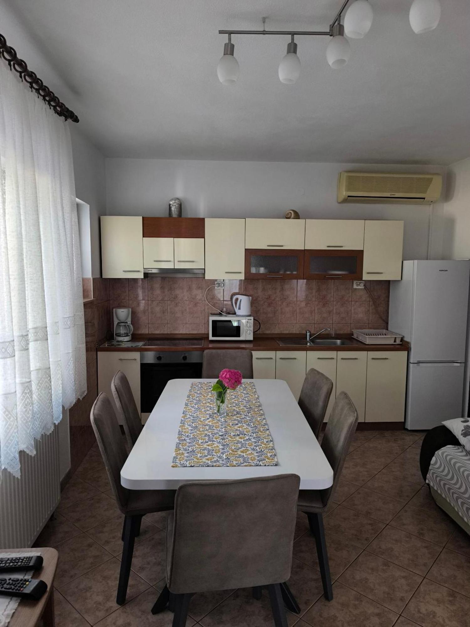 Apartment Vinka Trogir Luaran gambar
