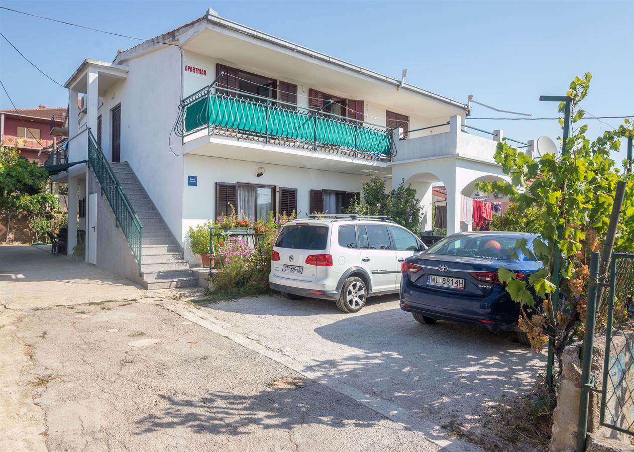 Apartment Vinka Trogir Luaran gambar
