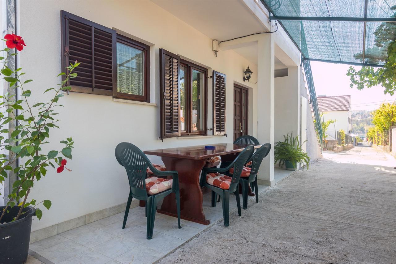 Apartment Vinka Trogir Luaran gambar